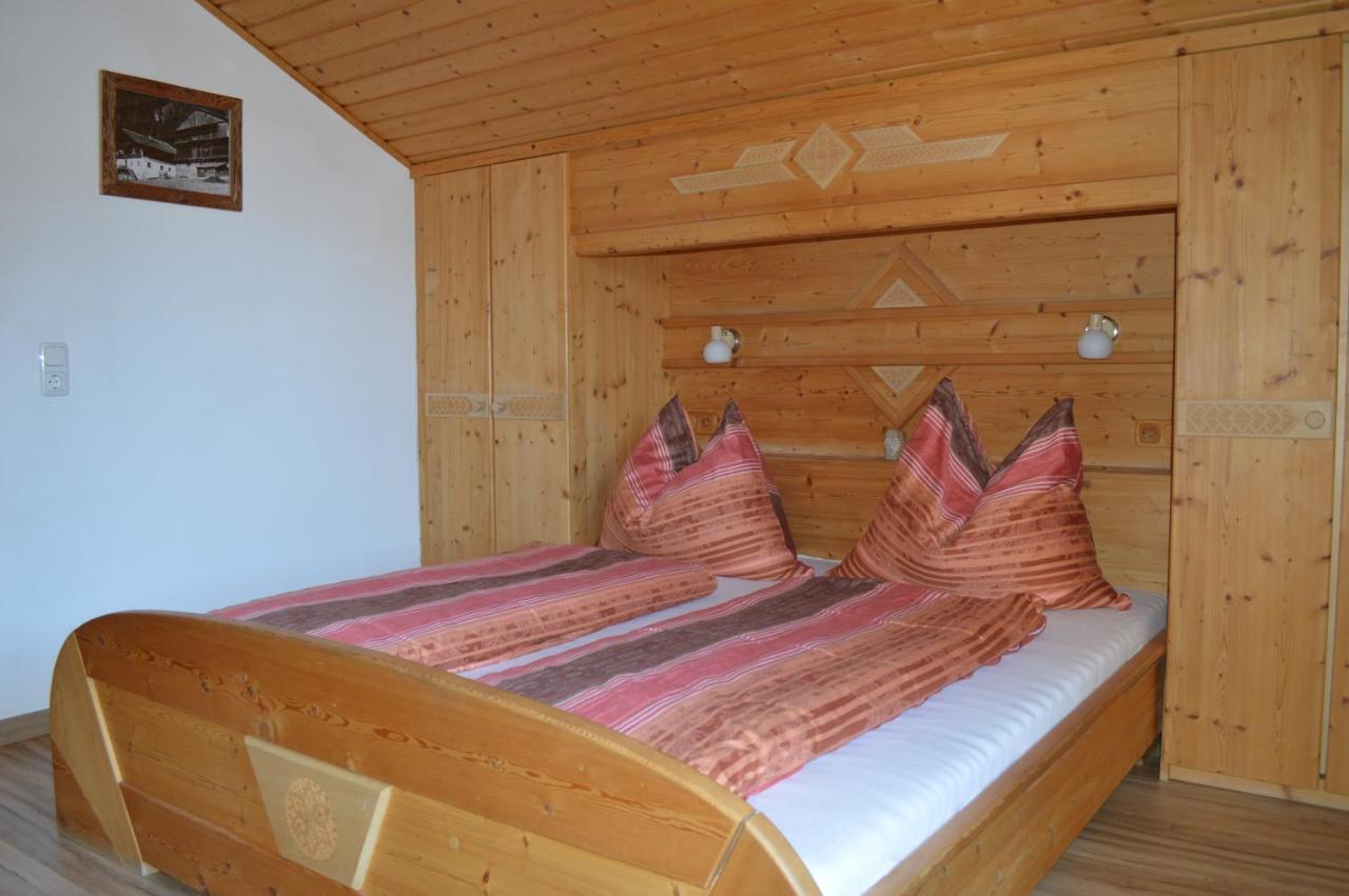 Ferienwohnungen Niederarnigerhof Familie Bauernfeind Kals am Grossglockner Ngoại thất bức ảnh