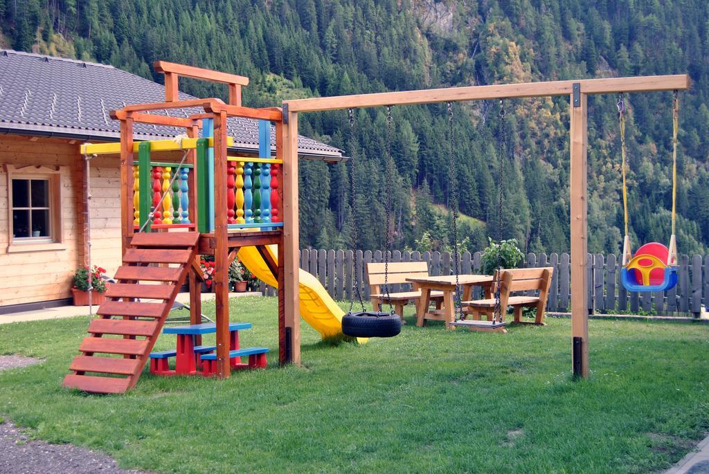 Ferienwohnungen Niederarnigerhof Familie Bauernfeind Kals am Grossglockner Ngoại thất bức ảnh
